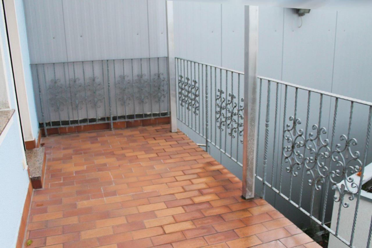 Spacious Apartment In Industrial Area Ludwigsburg Eksteriør billede